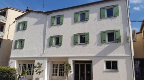  Auberge des toqués  Пегома